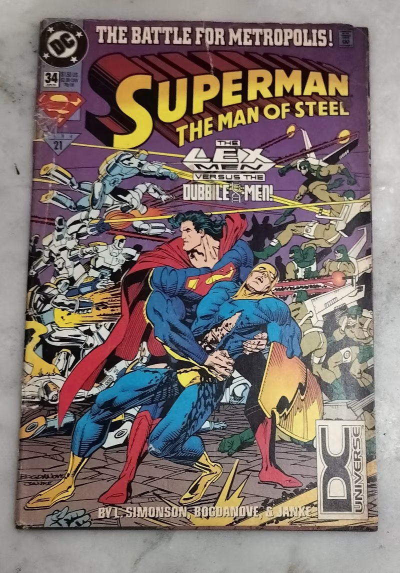 War - Superman