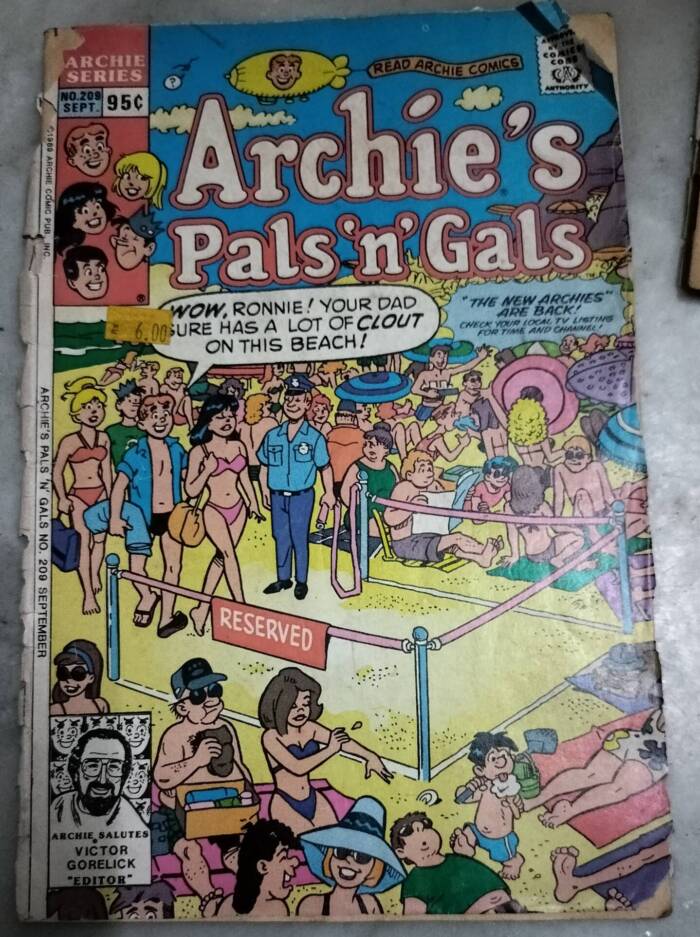 Archie's Pale's Gals