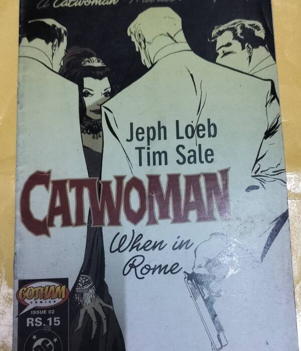 "Catwoman When in Rome" -"issue no.02"