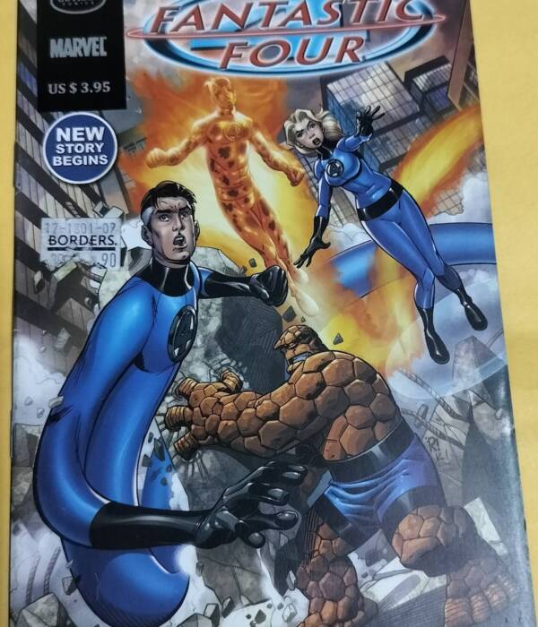 Fourtitude - "fantastic four" - "issue no 17" - "gotham comics"