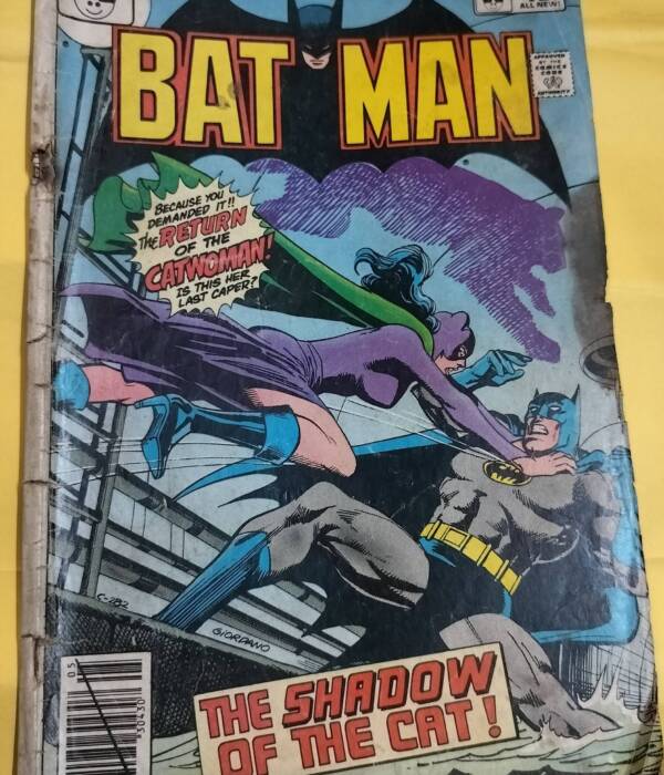 The Shadow of the Cat - "vol-41-no-323" - "batman"