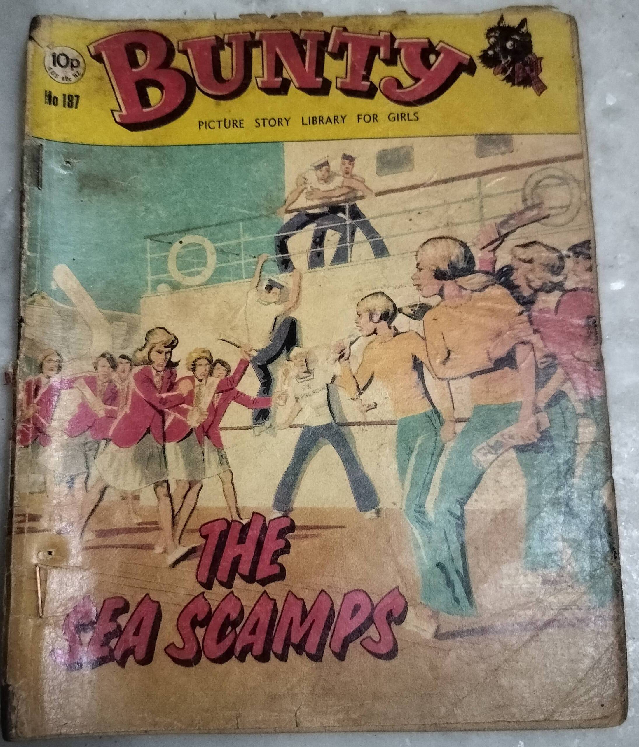 The Sea Scamps – Bunty – Picture Story Library for Girls
